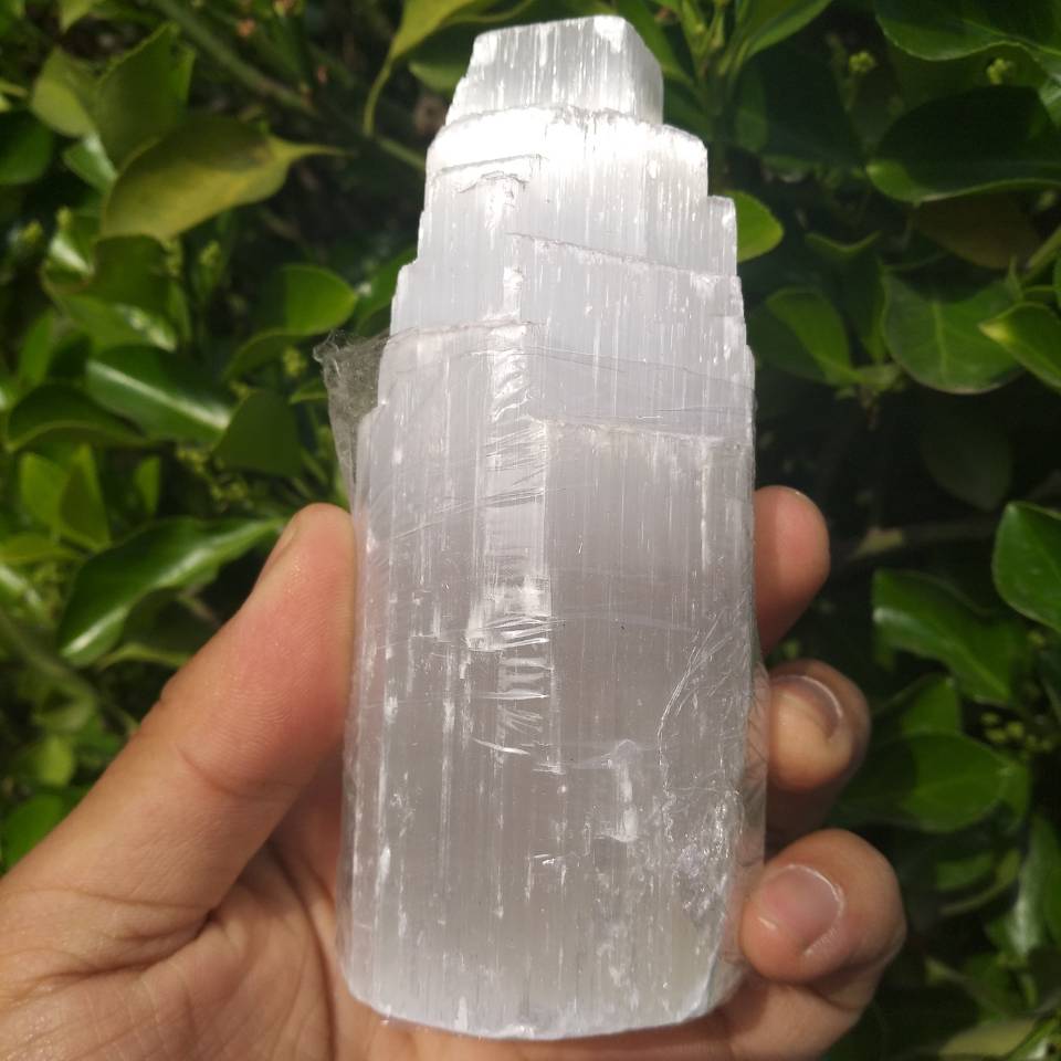 Selenite Stepped Tower Carving