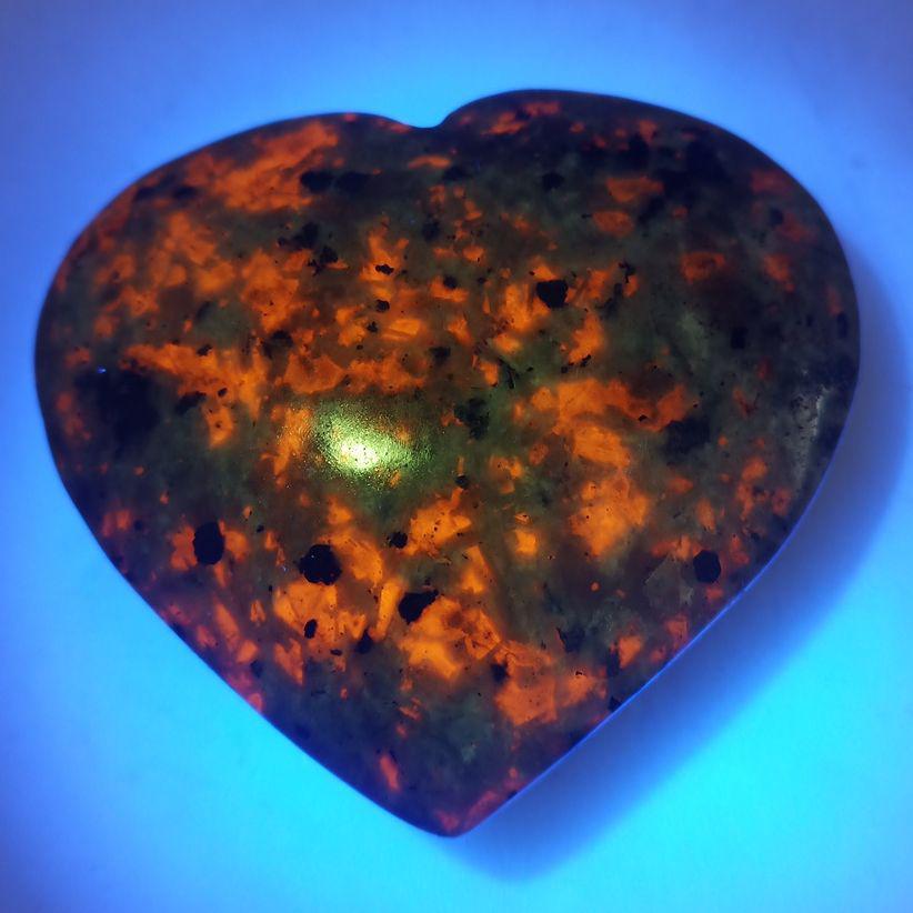 Yooperlite Crystal Heart