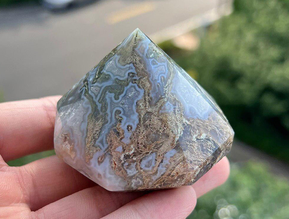 Discovering the Mystical World of Moss Agate