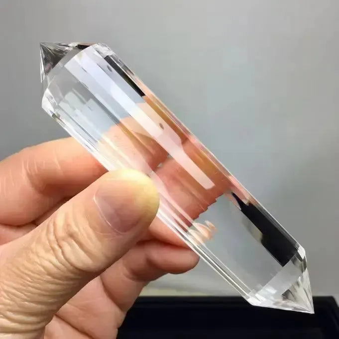 Crystal Vogels: Meaning, Healing Properties & Uses