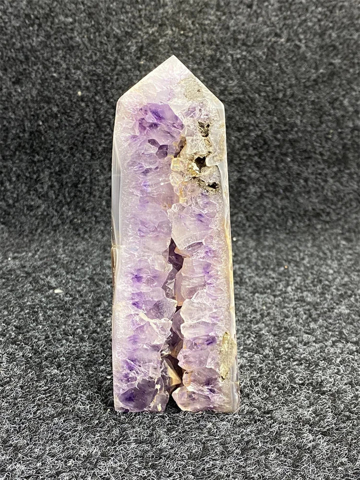 Agate Geode Obelisk