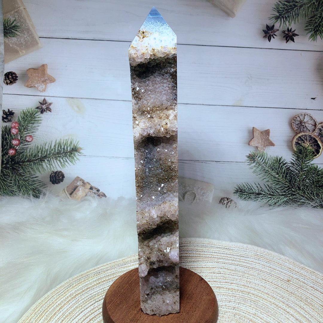 Amethyst And Agate Tower with Raw Edge