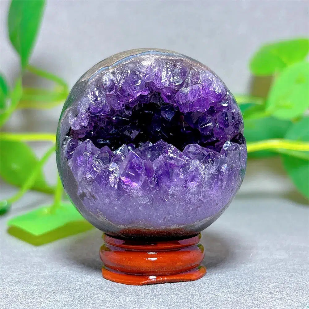 Amethyst ‘Packman’ Sphere + Stand