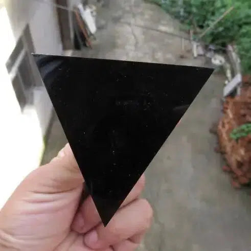 Black Obsidian Crystal Tetrahedron Pyramid 4 Faces 6 Edges