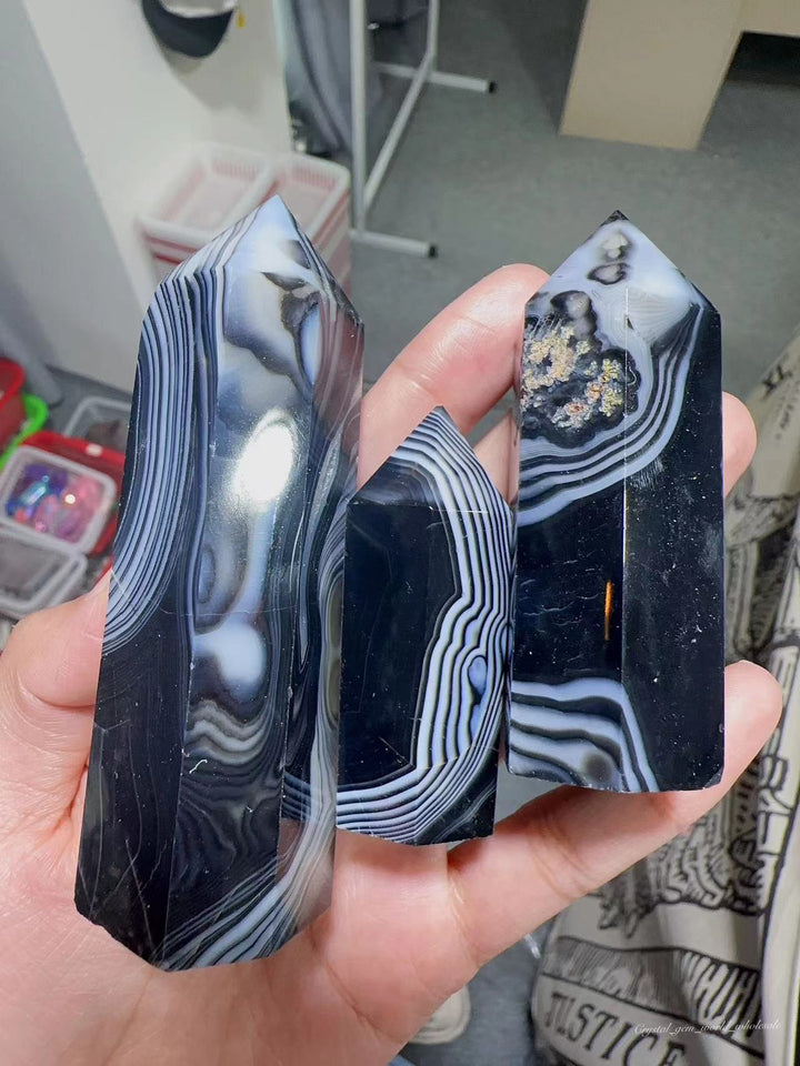 Black Stripe Agate Tower