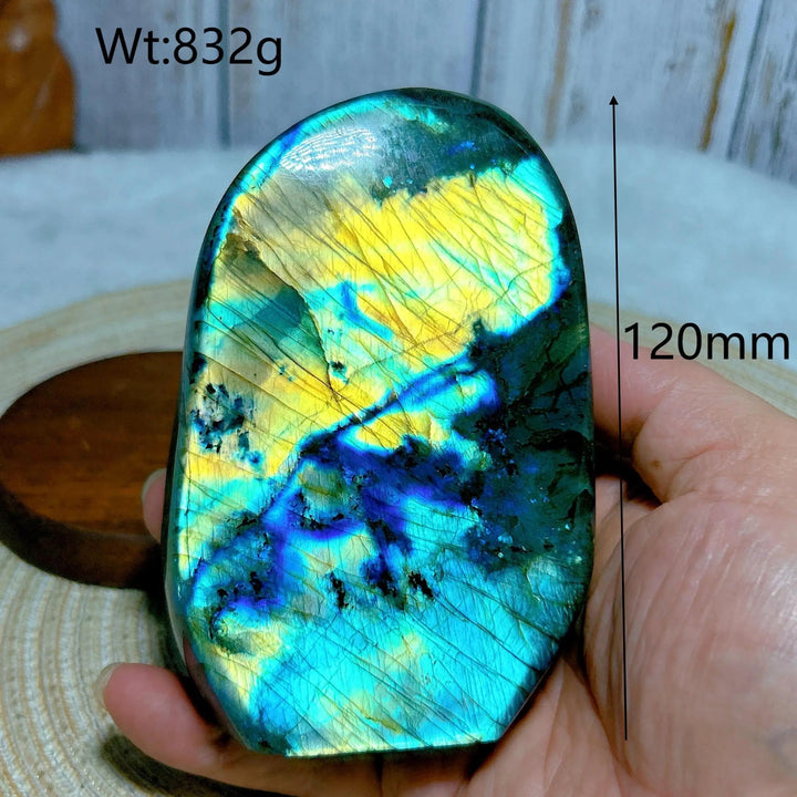 Blue Labradorite High Flash Freeform