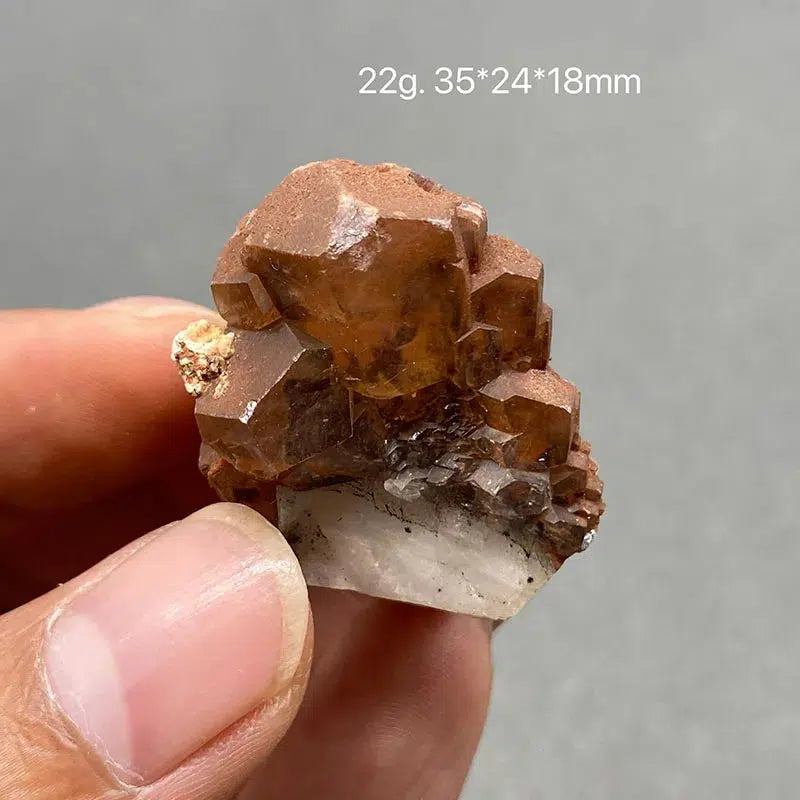 Chocolate Column Calcite