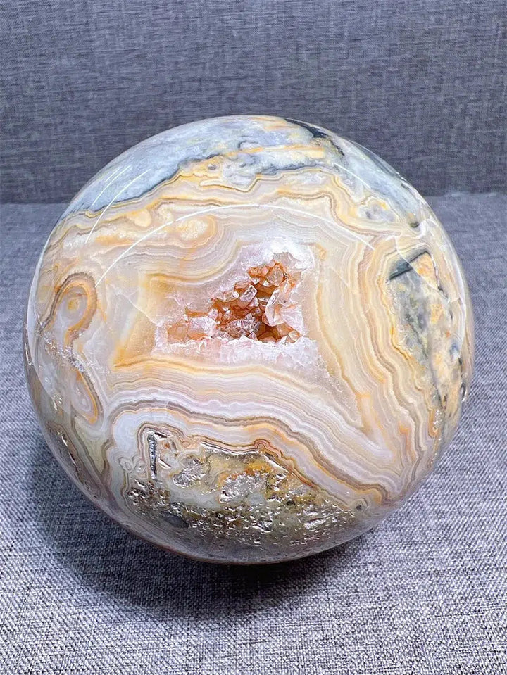 Crazy Lace Aagate Sphere