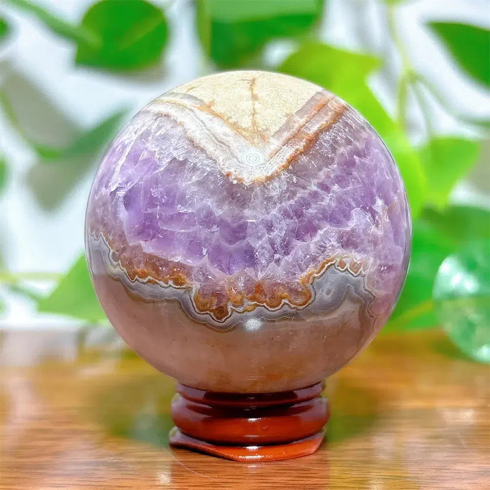 Dream Amethyst Sphere + Stand