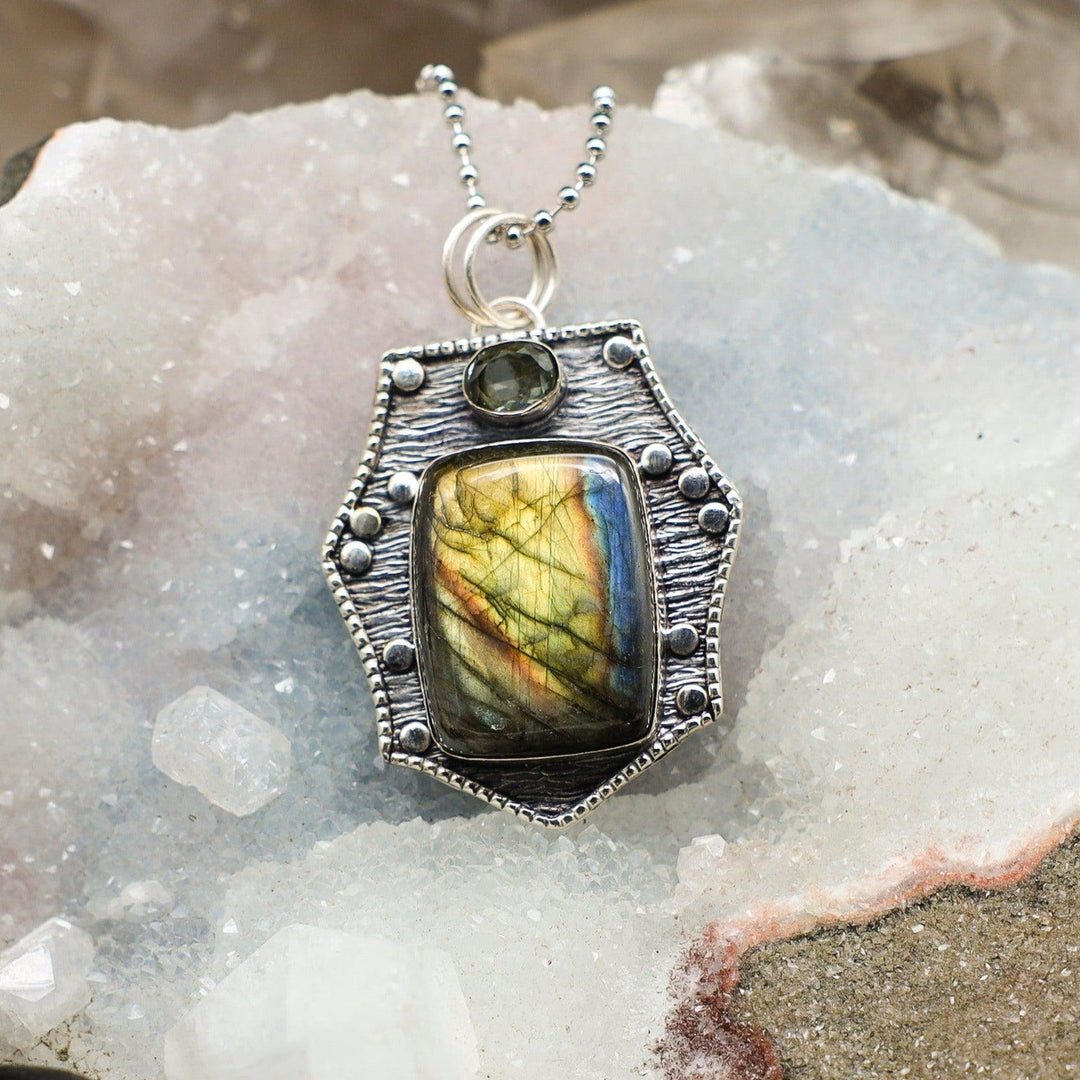 Labradorite High Flash On 925 Silver Pendant - 2"