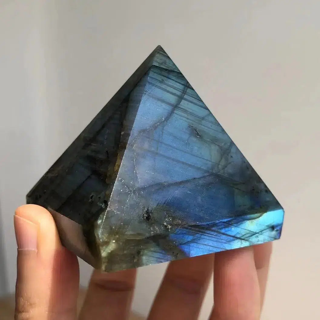 Labradorite High Quality Pyramid