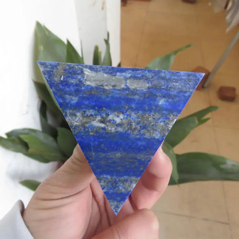 Lapis Lazuli Crystal Tetrahedron Pyramid 4 Faces 6 Edges