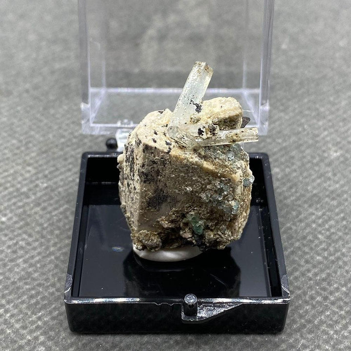 Namibian Aquamarine Crystal + box size 3.5cm #1