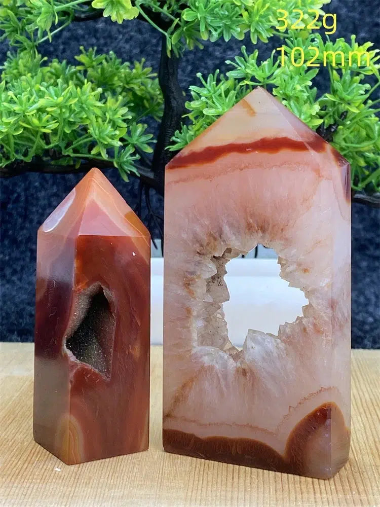 Red Agate Obelisk Tower