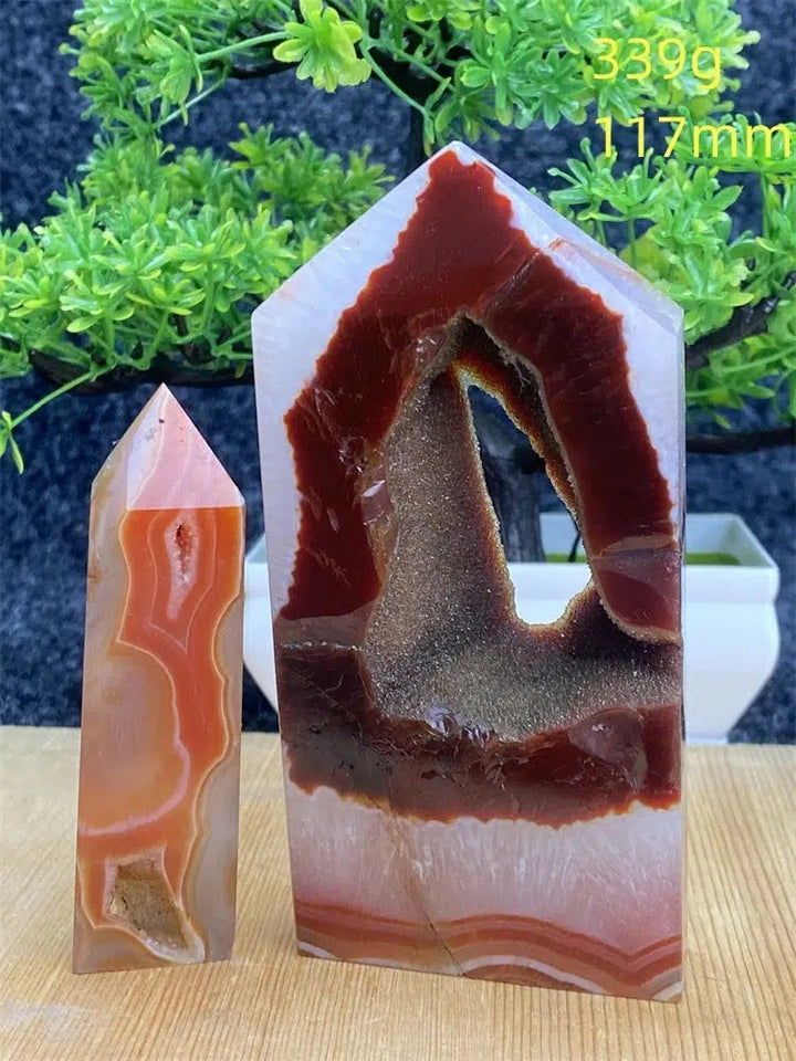 Red Agate Obelisk Tower