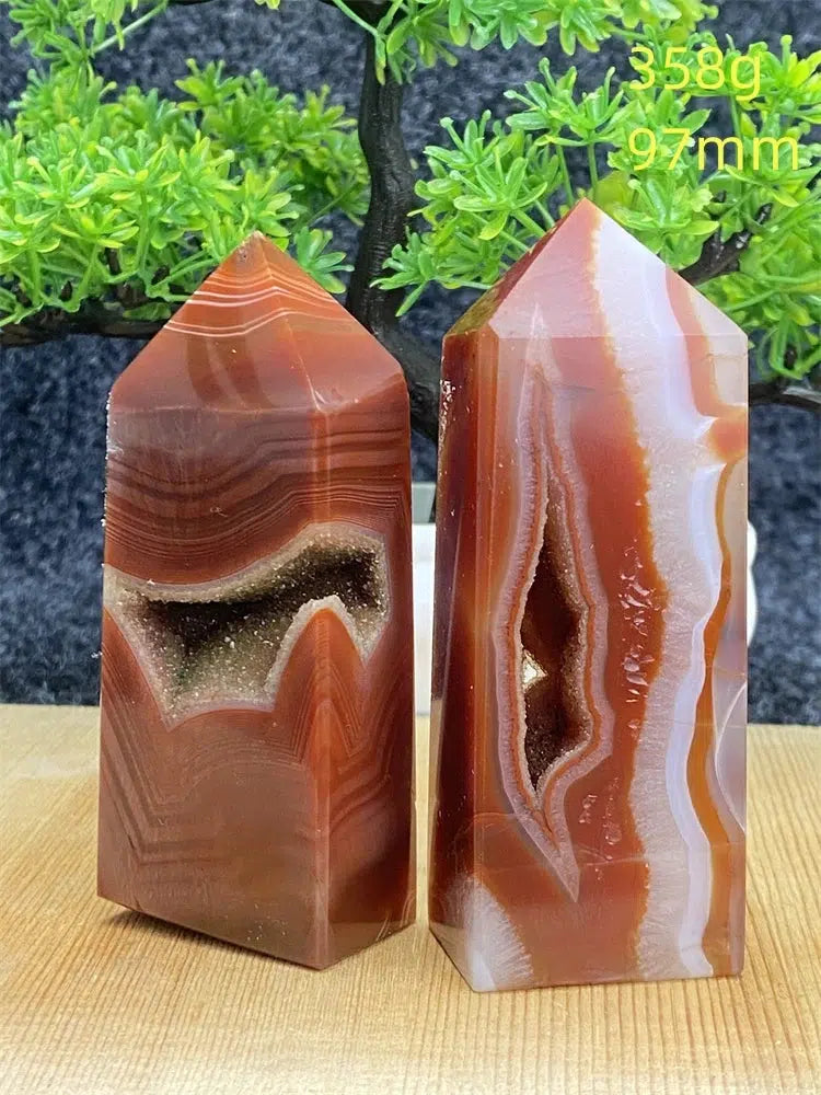 Red Agate Obelisk Tower