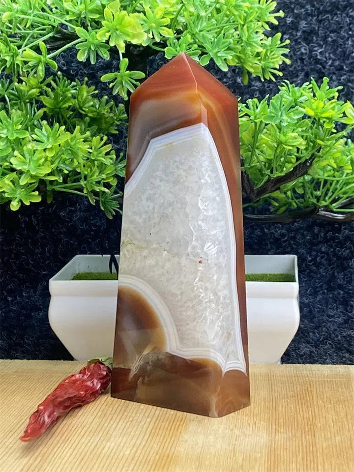 Red Agate Obelisk Tower