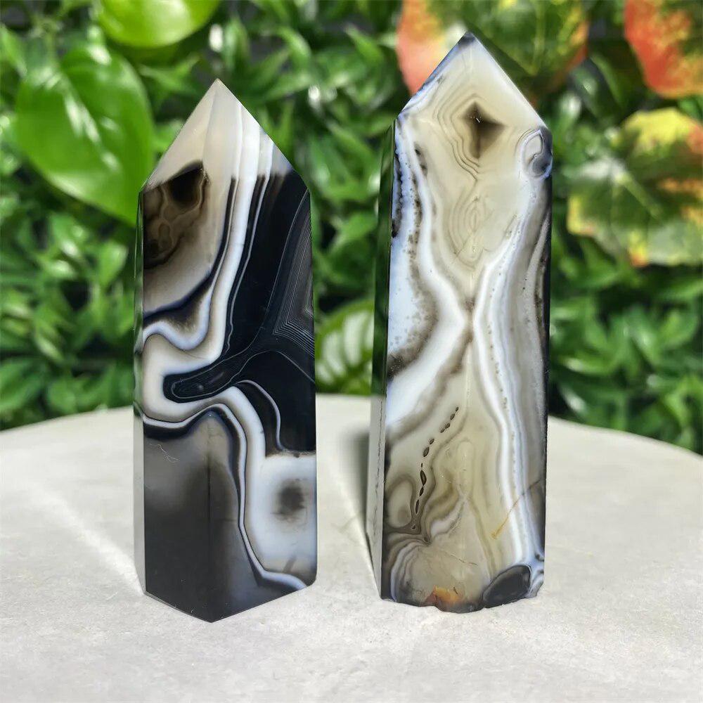 Black Lace Agate Tower