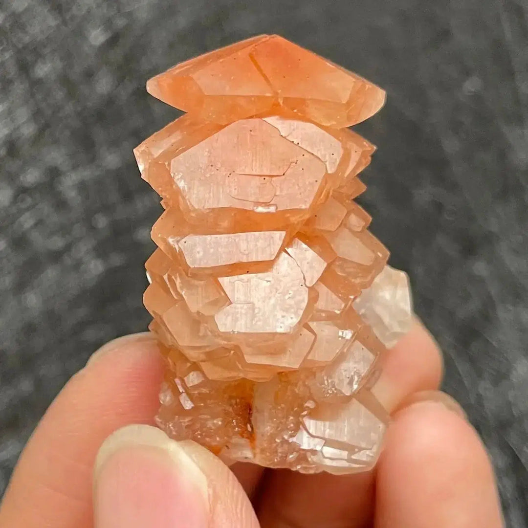 Stacked ‘Diamonds’ Calcite