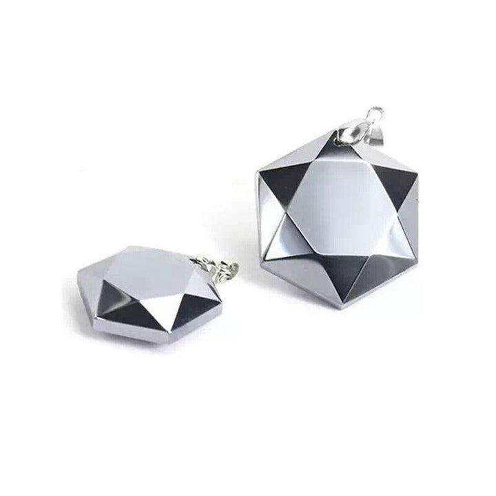 Terahertz 'Six Stars' Pendant Necklace